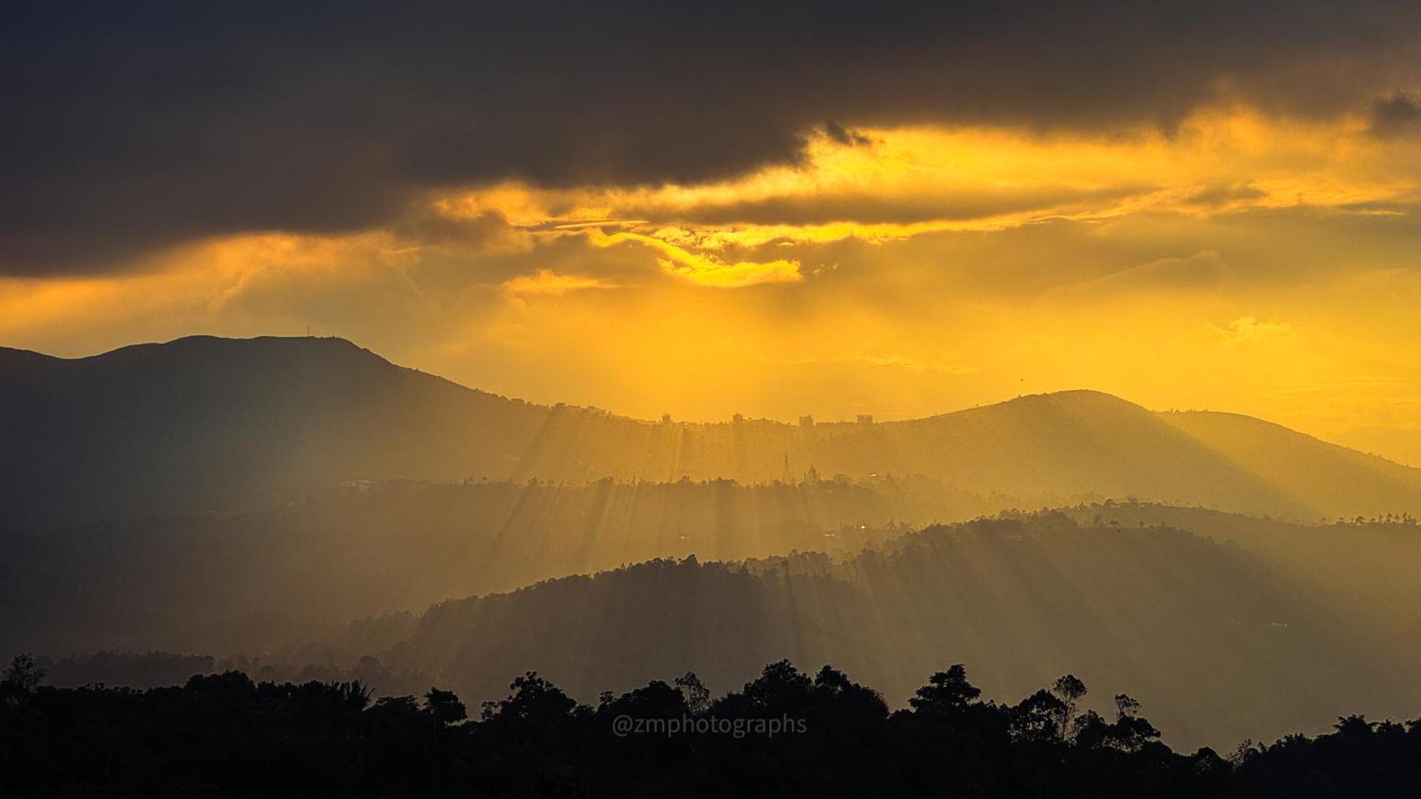 Cloudy Court Resort อีดุกกี ภายนอก รูปภาพ